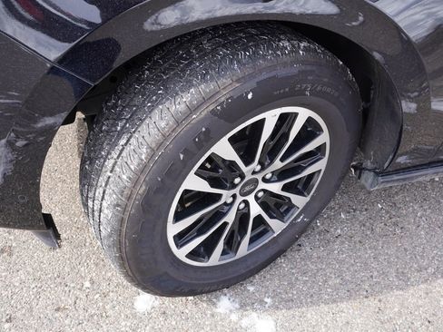 Certified 2025 Ford Expedition Max Platinum image 13