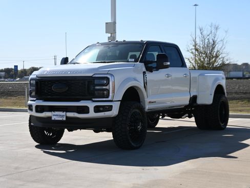 Used 2026 Ford F450 Platinum w/ Platinum Plus Package AWD/4WD image 41