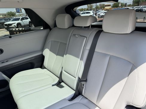 Used 2025 Hyundai Ioniq 5 Limited RWD image 34
