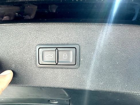 Used 2018 Audi S7 Premium Plus w/ S Sport Package image 50