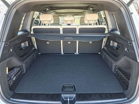 New 2026 Mercedes-Benz GLB 250 4MATIC image 34