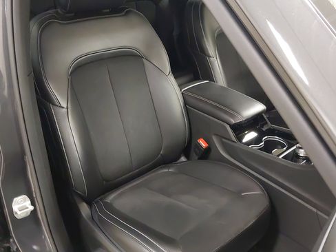 Used 2023 Jeep Grand Cherokee Altitude image 28