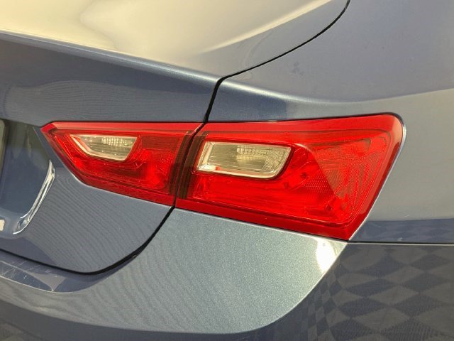 Used 2024 Chevrolet Malibu LS FWD image 33
