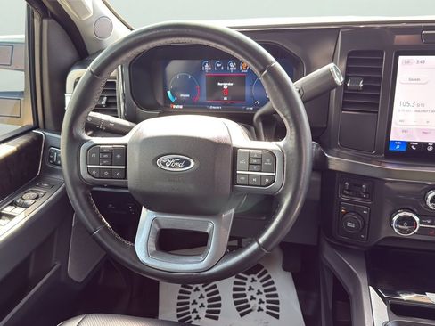 Used 2024 Ford F550 4x4 Crew Cab Super Duty image 12