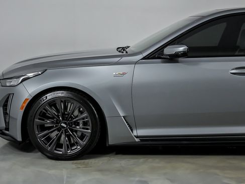Used 2024 Cadillac CT5 V Blackwing w/ Driver Assist Package image 7