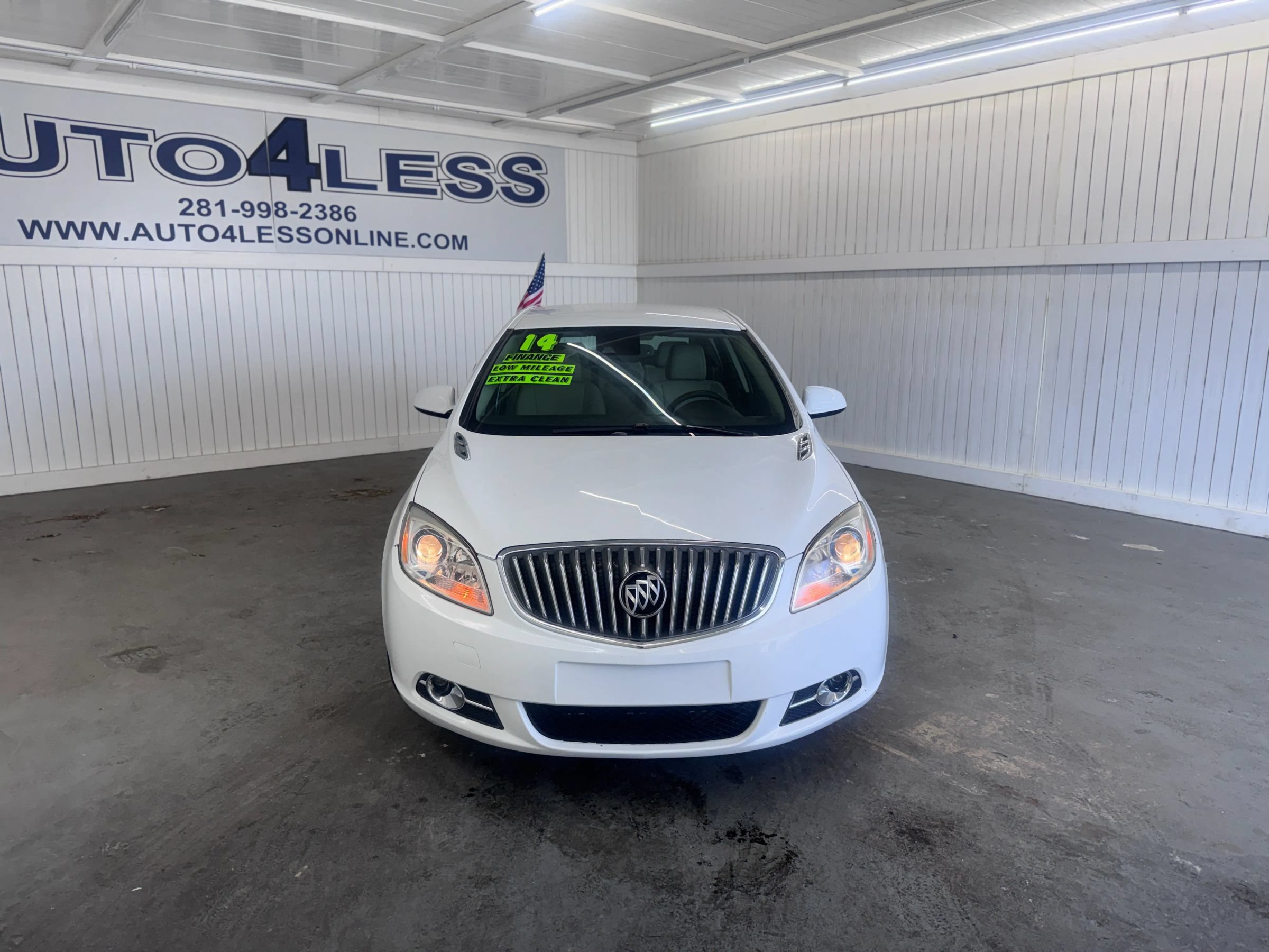 Used 2014 Buick Verano Convenience FWD image 2