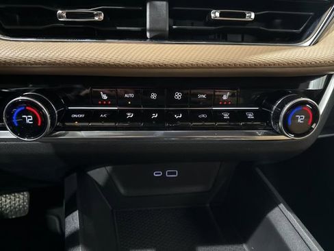 New 2026 Chevrolet Equinox ACTIV w/ Safety and Technology Package AWD/4WD image 24