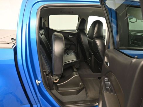 Used 2022 Chevrolet Colorado LT image 37