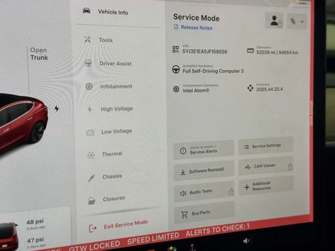 Used 2018 Tesla Model 3 Mid Range image 10