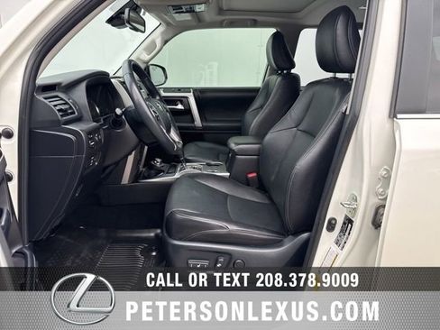 Used 2023 Toyota 4Runner Limited AWD/4WD image 23