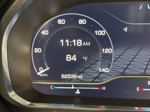 Used 2023 GMC Yukon AT4 w/ AT4 Premium Package AWD/4WD image 18