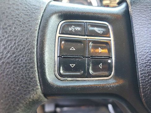 Used 2020 RAM 1500 Classic SLT AWD/4WD image 27