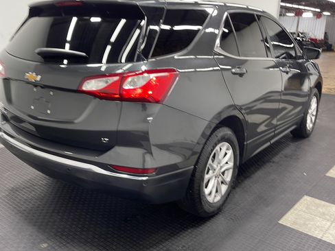 Used 2020 Chevrolet Equinox LT FWD image 18