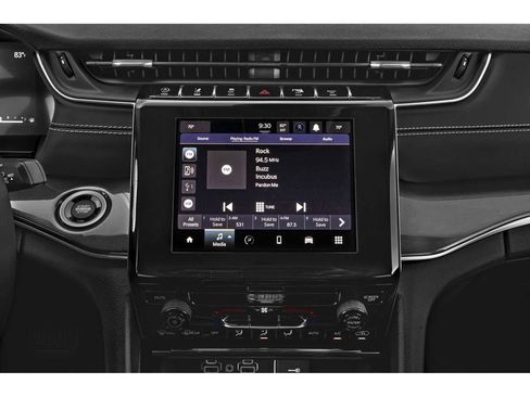Used 2024 Jeep Grand Cherokee L Limited w/ Luxury Tech Group II AWD/4WD image 10