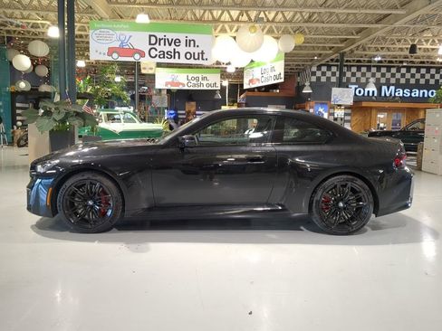 Used 2024 BMW M2 Base w/ Lighting Package image 8