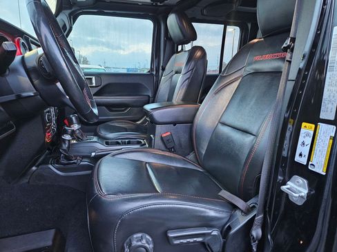 Used 2018 Jeep Wrangler Unlimited Rubicon image 17