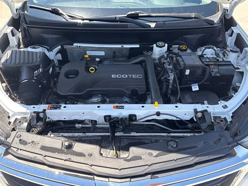 Used 2022 Chevrolet Equinox LS w/ LS Convenience Package AWD/4WD image 32