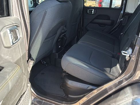 Used 2025 Jeep Wrangler Sahara 4xe image 23