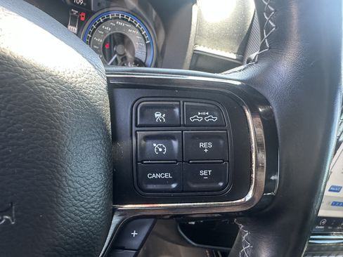 Used 2022 RAM 3500 Limited AWD/4WD image 16
