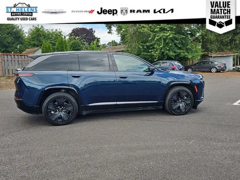 Used 2024 Jeep Wagoneer Launch Edition AWD/4WD image 8