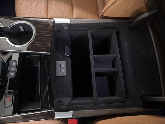 Certified 2026 Cadillac Escalade Luxury w/ LPO, Floor Liner Package RWD image 34