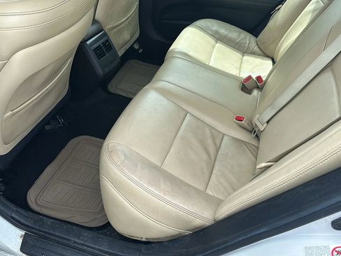 Used 2016 Toyota Avalon XLE image 11