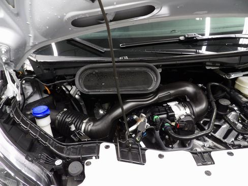 Used 2024 Ford Transit 250 Low Roof AWD image 19