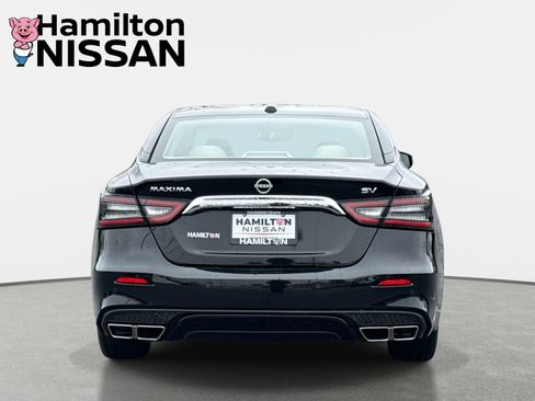 Used 2023 Nissan Maxima SV w/ Floor Mat Group image 3