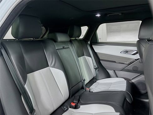 New 2026 Land Rover Range Rover Velar Dynamic SE image 25
