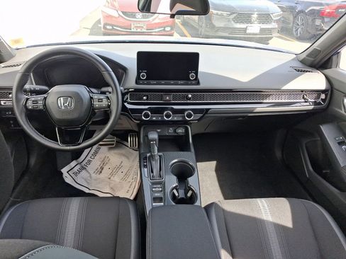 Used 2024 Honda Civic Sport image 12