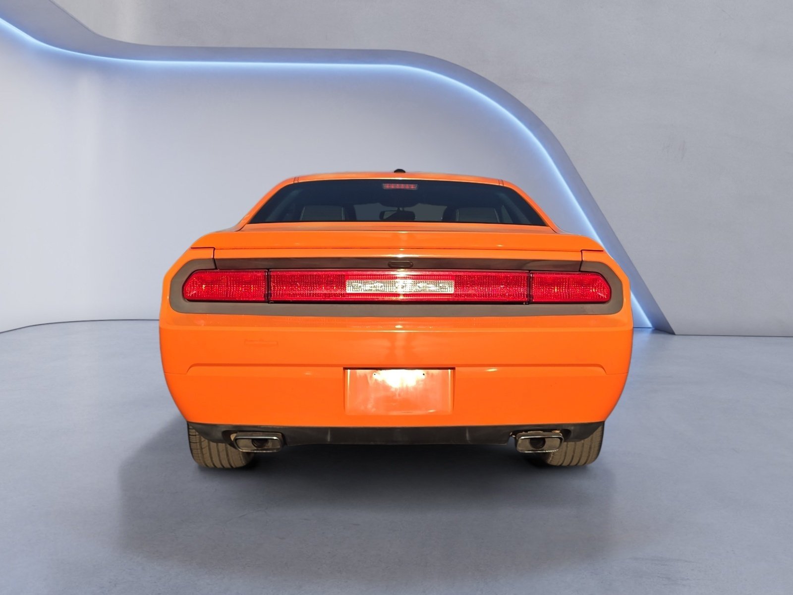 Used 2012 Dodge Challenger R/T RWD image 4