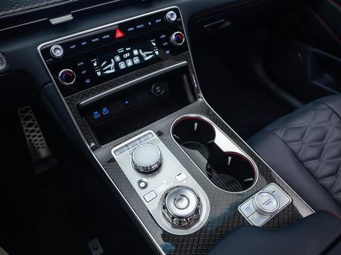 New 2026 Genesis GV80 3.5T e-SC image 25