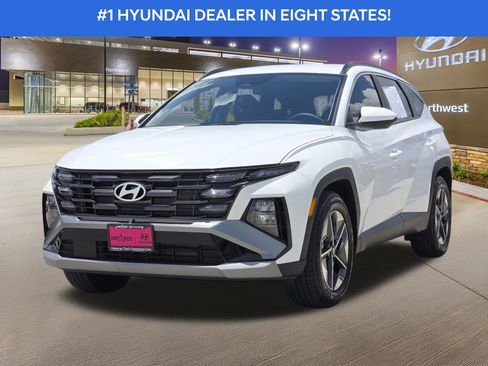 Certified 2026 Hyundai Tucson SEL Plus FWD image 2