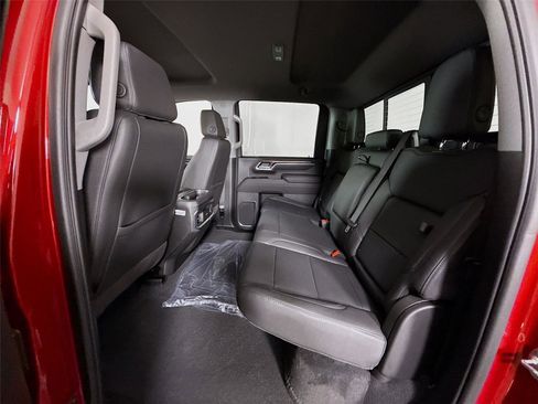 New 2026 GMC Sierra 3500 SLT w/ SLT Convenience Package AWD/4WD image 18