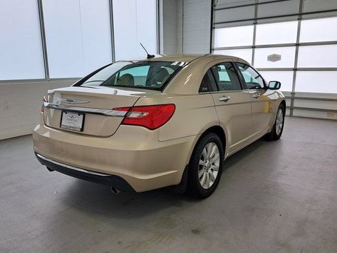Used 2013 Chrysler 200 Limited w/ Sun/Sound Group FWD image 5