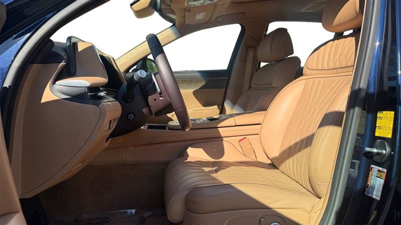 Used 2023 Genesis G90 3.5T AWD/4WD image 10