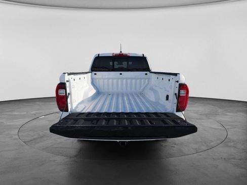 New 2026 GMC Canyon Elevation w/ Convenience Package AWD/4WD image 7