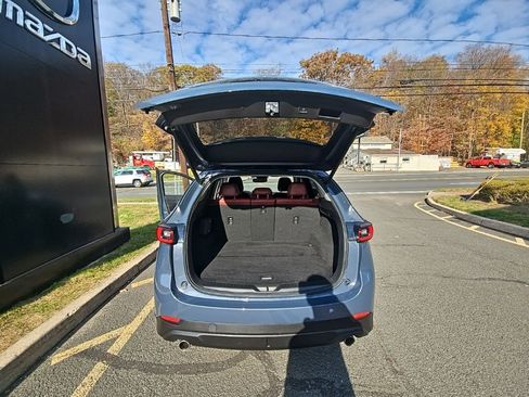 Used 2023 MAZDA CX-5 Carbon Edition image 13