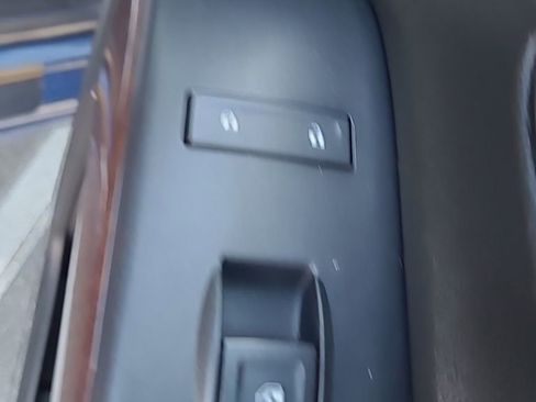 Used 2016 GMC Sierra 2500 SLE image 14