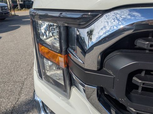 Used 2023 Ford F150 XLT image 10