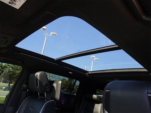 Used 2021 Cadillac Escalade ESV Sport w/ Driver Assist Tech Package image 13