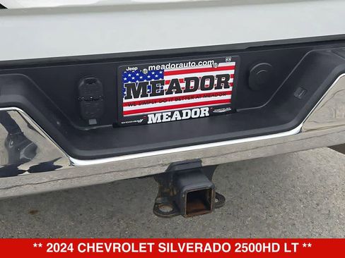 Used 2024 Chevrolet Silverado 2500 LT AWD/4WD image 35
