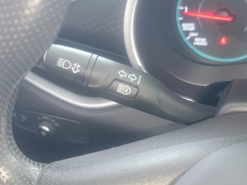 Used 2023 Chevrolet Malibu LT FWD image 17