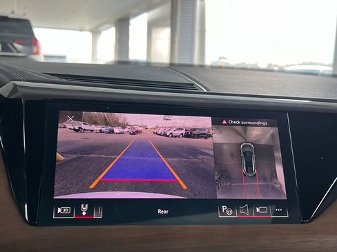 Used 2023 Audi e-tron GT Prestige w/ Prestige Package image 31