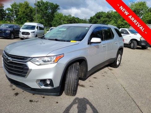 Used 2018 Chevrolet Traverse LT AWD/4WD image 7