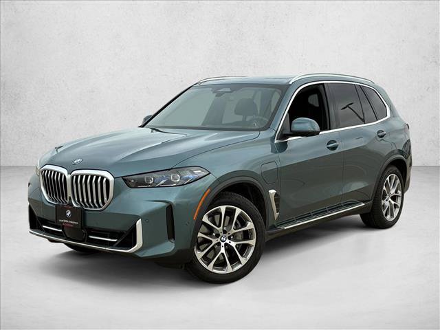 Used 2026 BMW X5 xDrive50e w/ Premium Package AWD/4WD image 16
