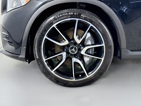 Used 2019 Mercedes-Benz GLC 43 AMG 4MATIC image 38