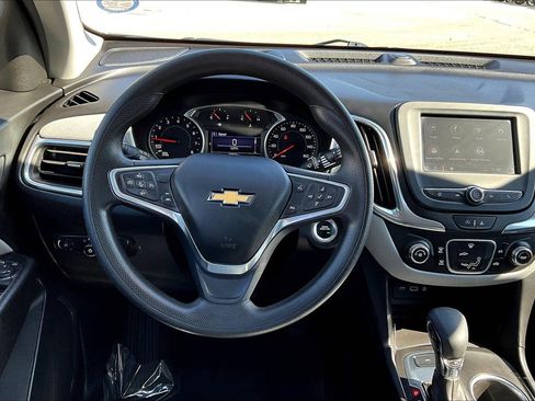 Used 2022 Chevrolet Equinox LT image 9