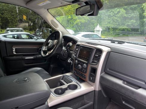 Used 2017 RAM 2500 Laramie w/ Snow Chief Group image 40