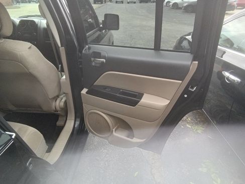 Used 2014 Jeep Patriot Sport w/ Power Value Group FWD image 6